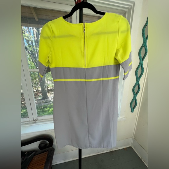 Neon color block dress Size Small - Picture 3 of 6
